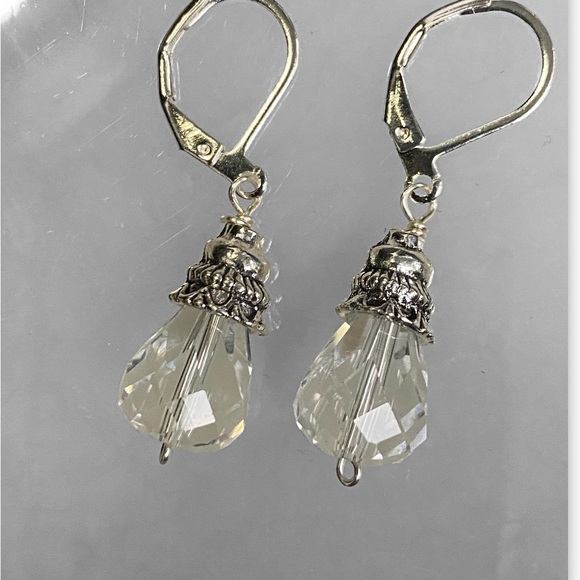 Bridal clear ice drop earrings - Picture 2 of 3
